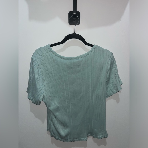Light Blue Cropped Cato Shirt - Picture 2 of 2